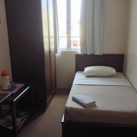 Seafront Motel Sandakan Luaran gambar